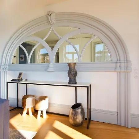 Boutique Rentals- The Miradouro Ribeira