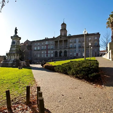 Boutique Rentals- The Miradouro Ribeira * Oporto