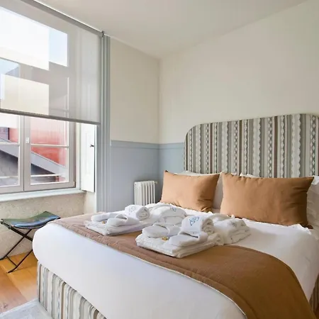 Boutique Rentals- The Miradouro Ribeira Apartamento *