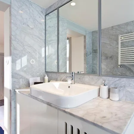 Boutique Rentals- The Miradouro Ribeira