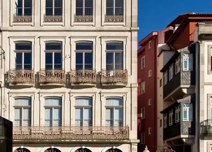 Boutique Rentals- The Miradouro Ribeira *