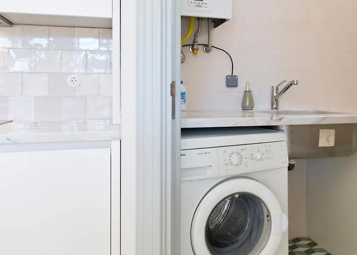 Boutique Rentals- The Miradouro Ribeira Appartamento