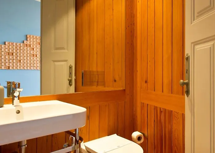 Boutique Rentals- The Miradouro Ribeira