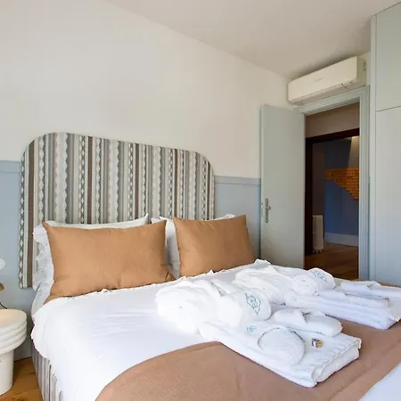 아파트 Boutique Rentals- The Miradouro Ribeira *