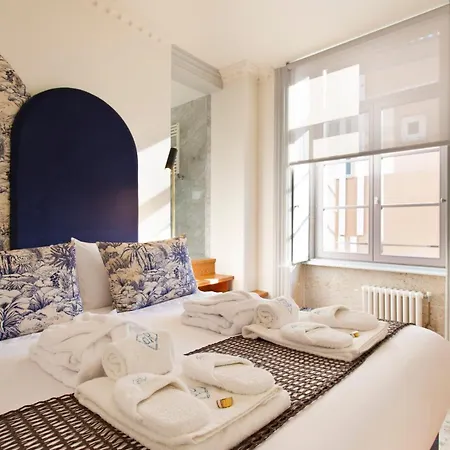 아파트 Boutique Rentals- The Miradouro Ribeira *