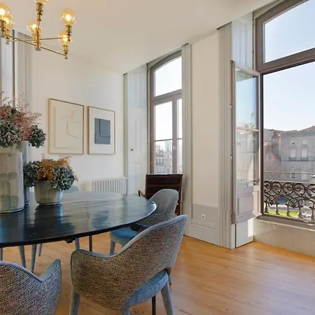 Boutique Rentals- The Miradouro Ribeira *