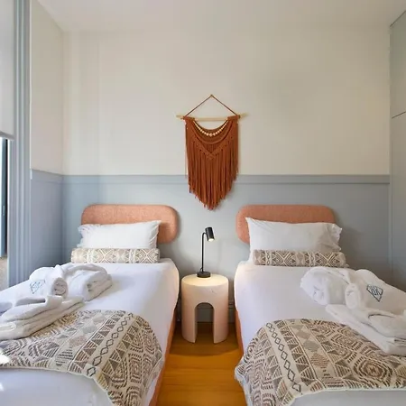 Boutique Rentals- The Miradouro Ribeira דירה פורטו