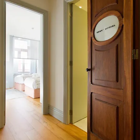 Boutique Rentals- The Miradouro Ribeira *