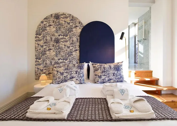 Boutique Rentals- The Miradouro Ribeira Appartement